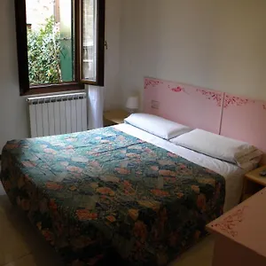 2* Hotell Adua