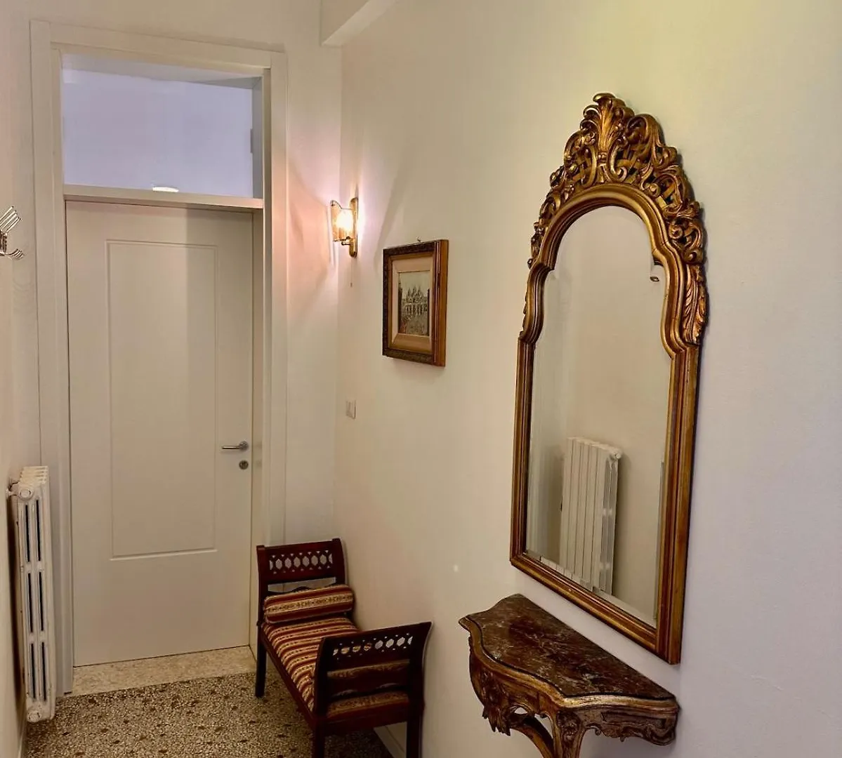 Campo San Polo Canal View Apartment Venedig